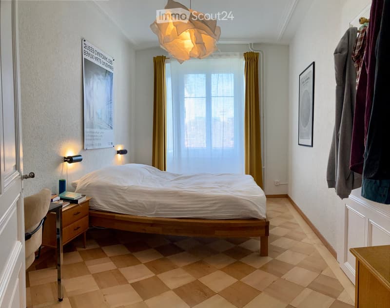Zweizimmerwohnung. Mietvertrag zur Übernahme für Mitte August (2)