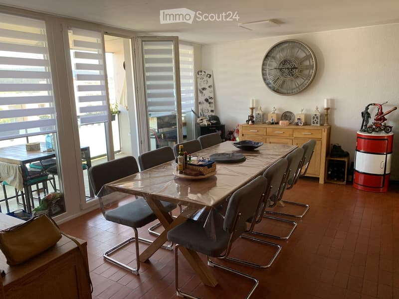 5 Zimmer mit großem Balkon (2)