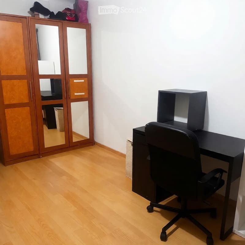 Chambre en Sous-Location à Lausanne (2)