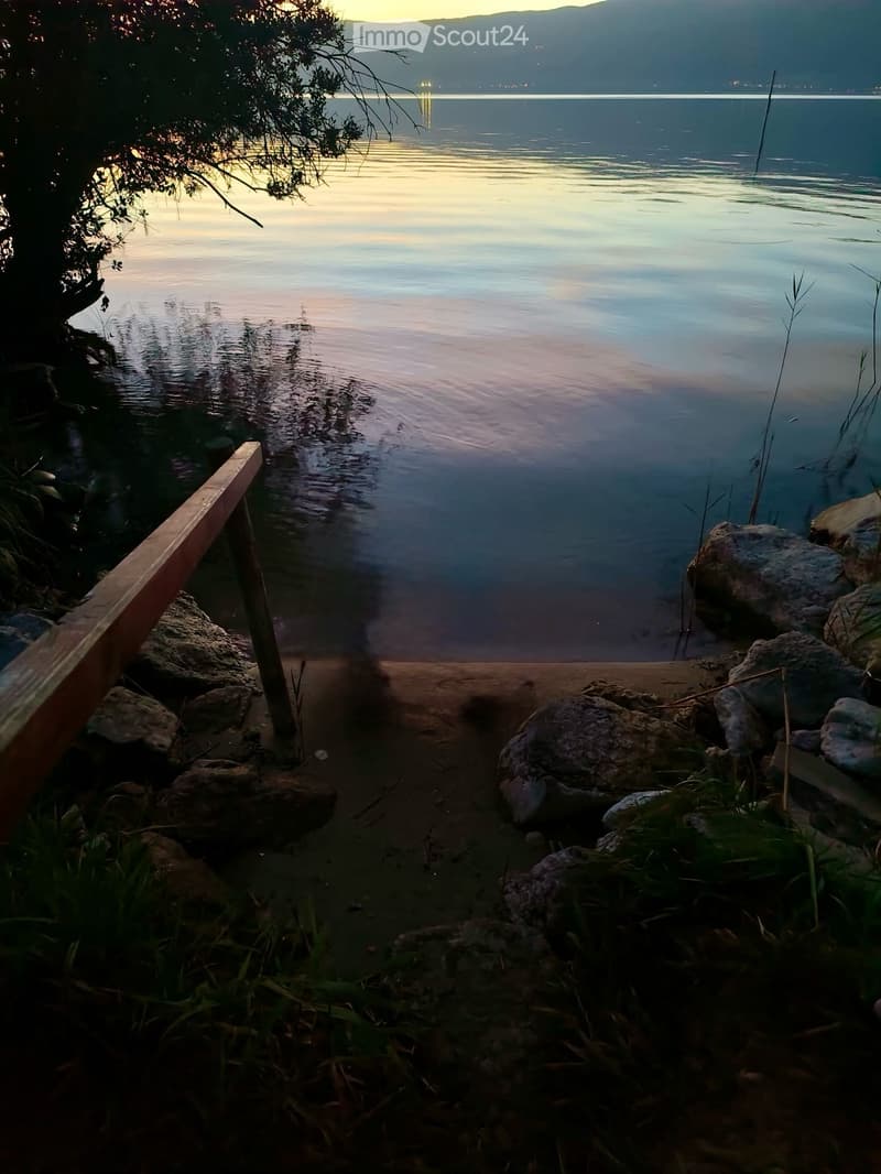 Rara opportunità a Cheyres Casa sul lago (2)
