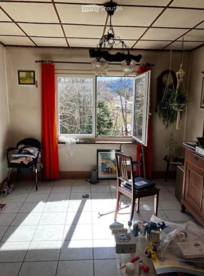 Haus zur Renovierung zu verkaufen (1)