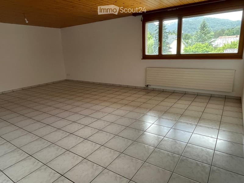 Zu vermieten 4,5-Zimmer-Wohnung im Stadtzentrum von Moutier (4)