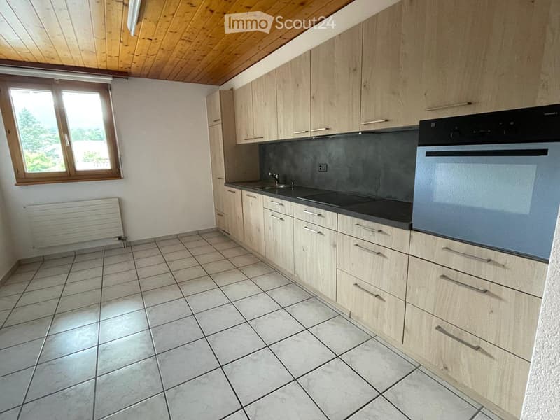 Zu vermieten 4,5-Zimmer-Wohnung im Stadtzentrum von Moutier (1)