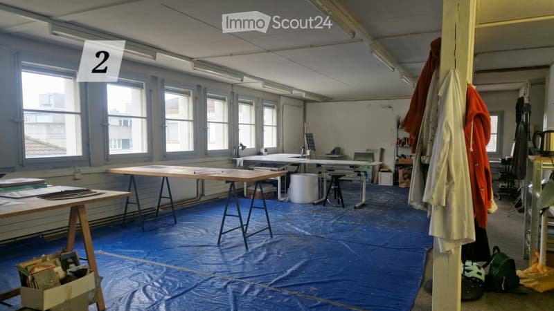 Espace dans atelier de peinture collectif (1)