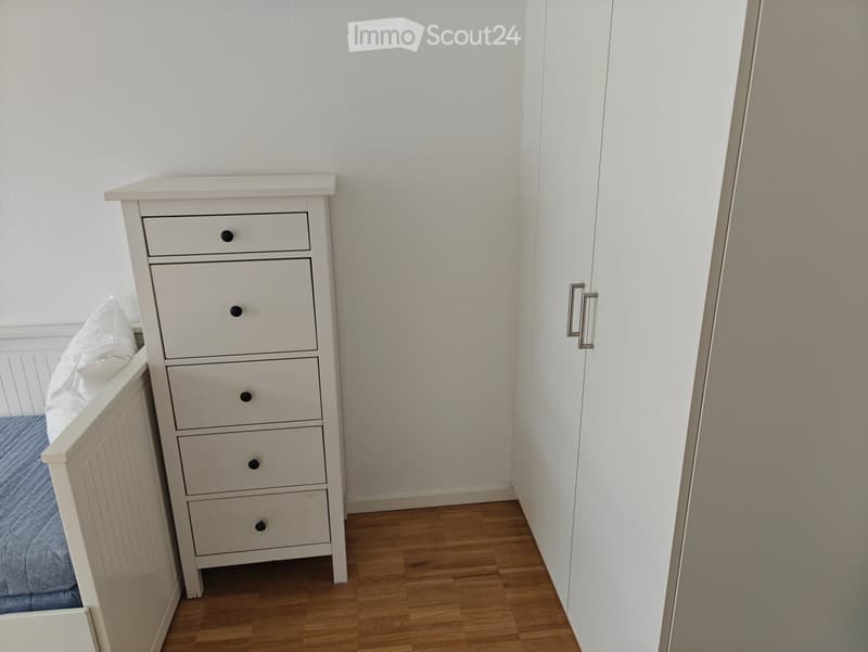 Chambre à louer dans 5-pièces (2)