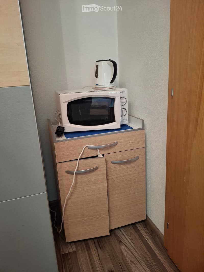 Room for rent in villa (3)