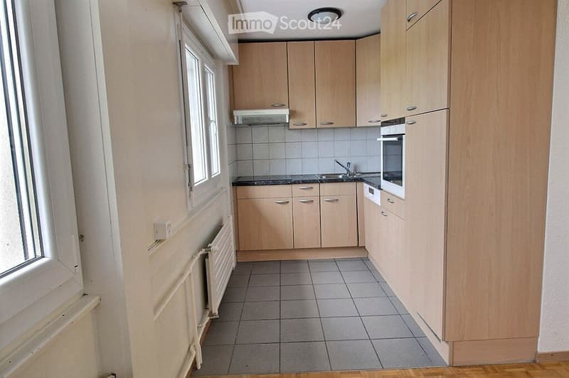 Grand 4.5 pièces avec balcon (1)