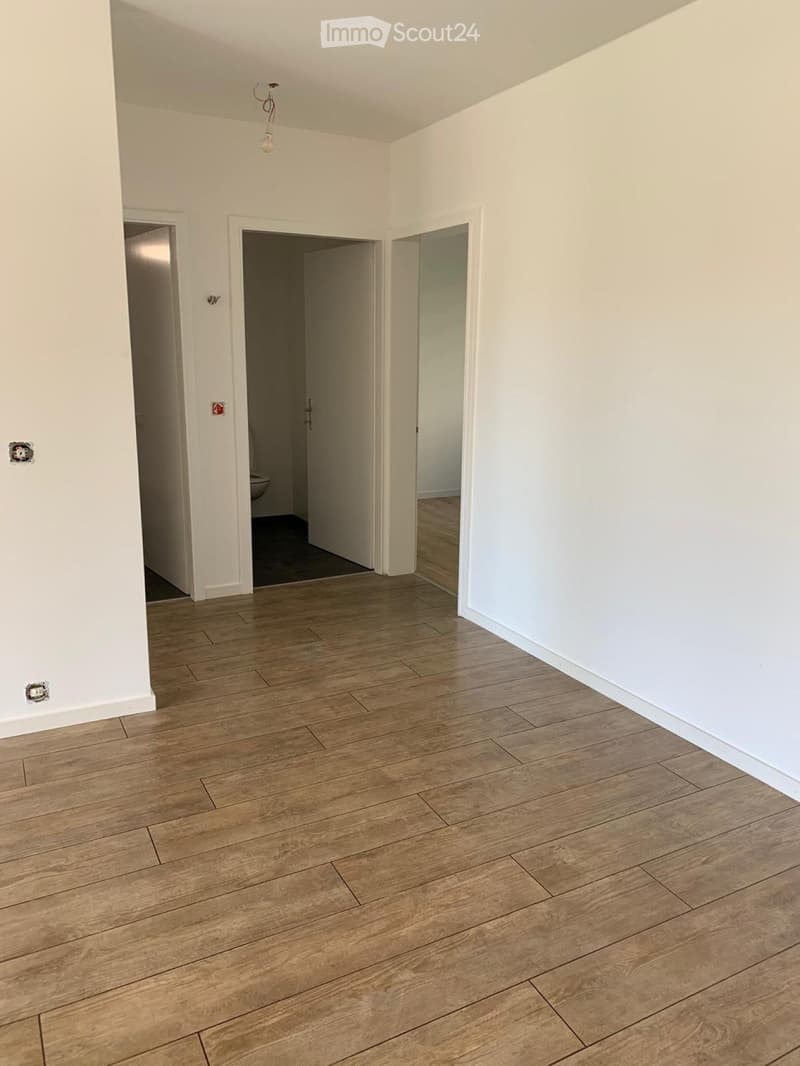 Schönes Appartement mit freier Sicht in Chailly (3)