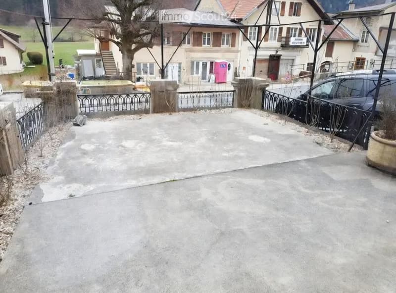 Très bel appartement de 2,5 pces (2)