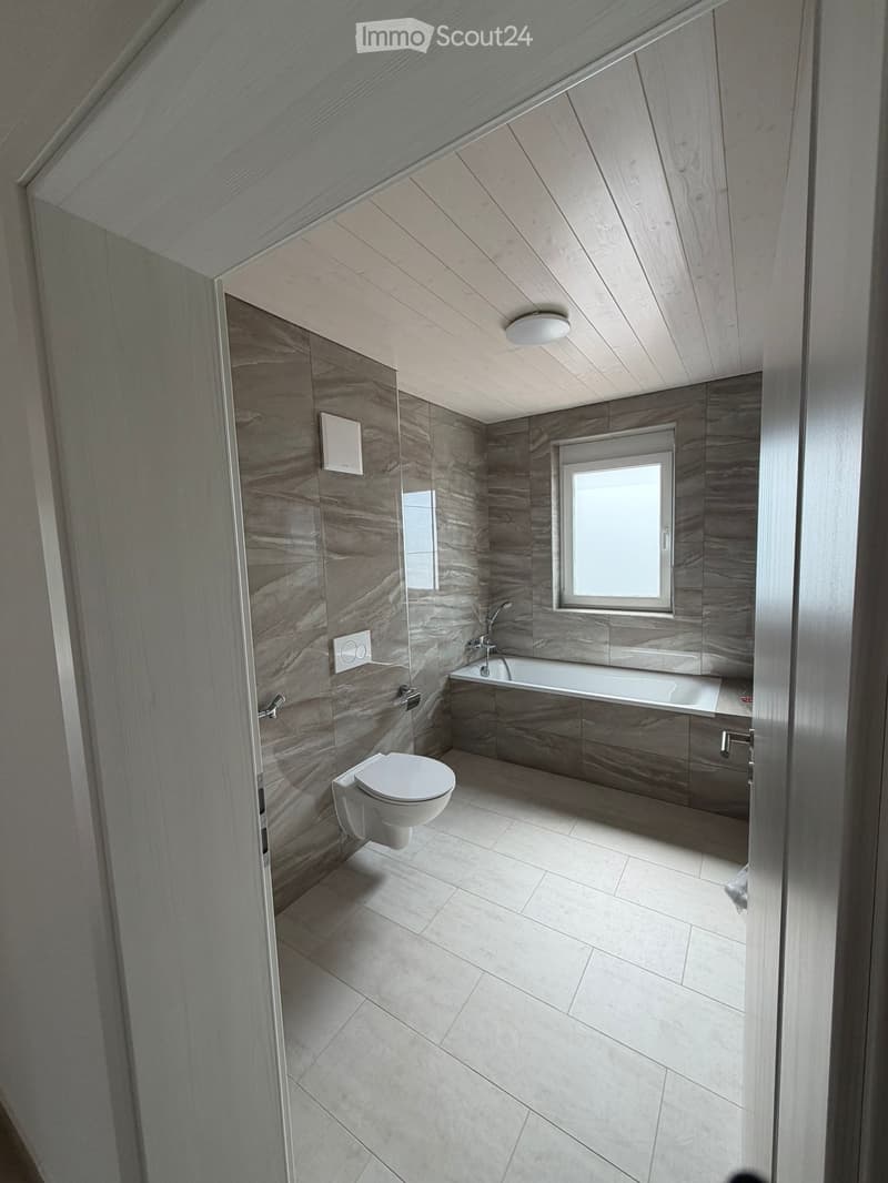 Appartement neuf et très lumineux disponible de suite (2)
