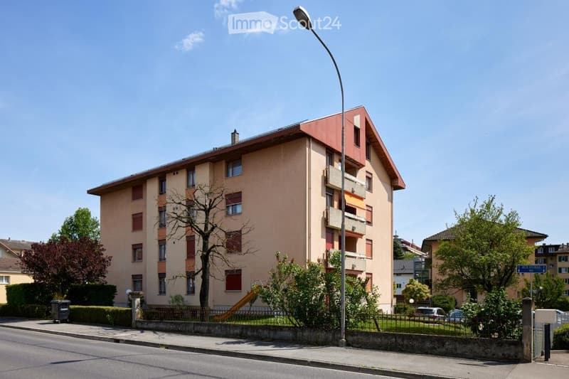 Urgente - 3.5 locali con balcone, cantina e posto auto (5)