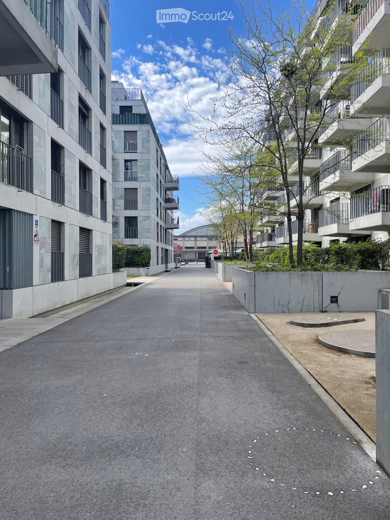 Très belle chambre avenue de Sévelin! (1)