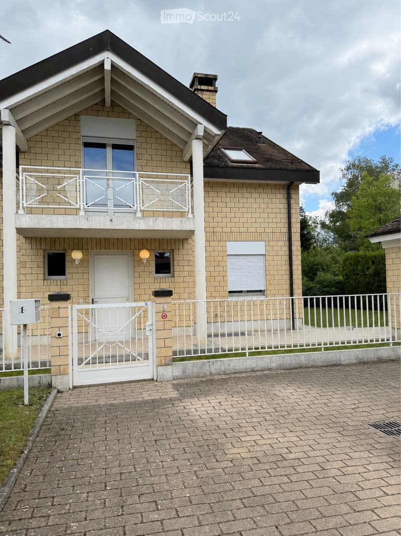 Zu vermieten - Villa 10 Zimmer Thonex (1)