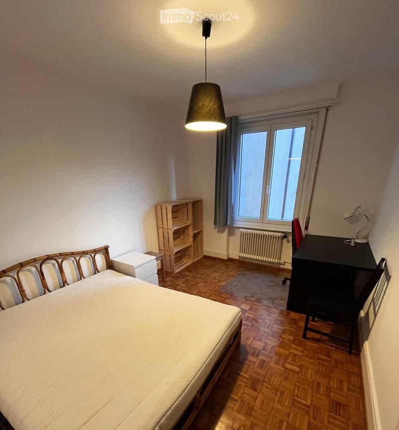 Chambre meublée en colocation - Lausanne centre (1)