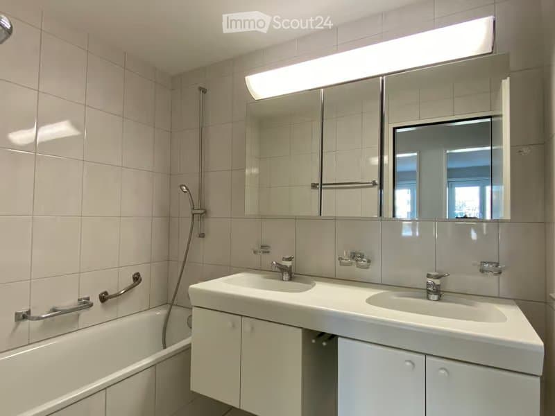 Affordable 4-room apartment in attractive residential area (6)