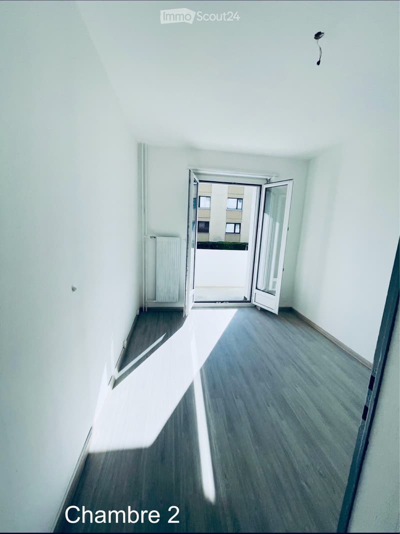 Beautiful apartment in Marin: Annual income 17'640.- (2)