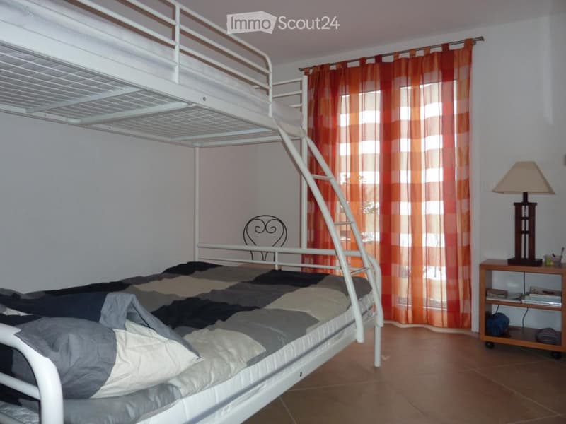 Alloggio con 2 camere, cucina, bagno e terrazza (3)