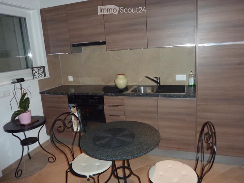 Alloggio con 2 camere, cucina, bagno e terrazza (1)