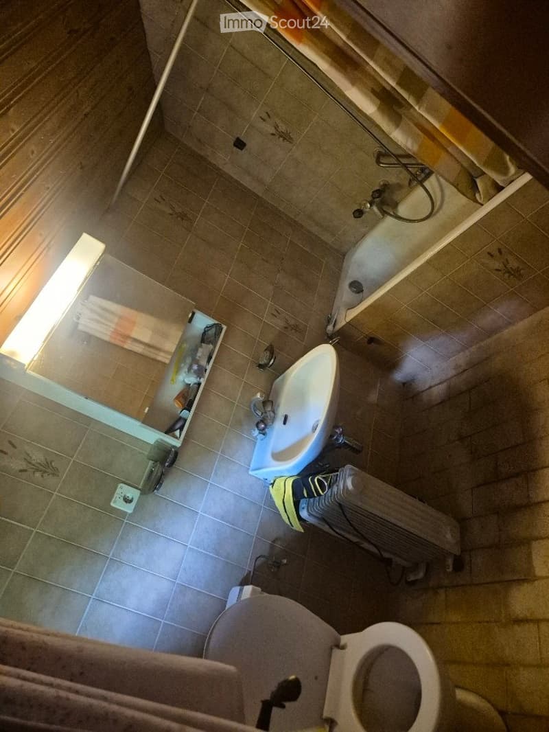 Casa con parchi, giardino, cantine, climatizzazione nel centro (3)
