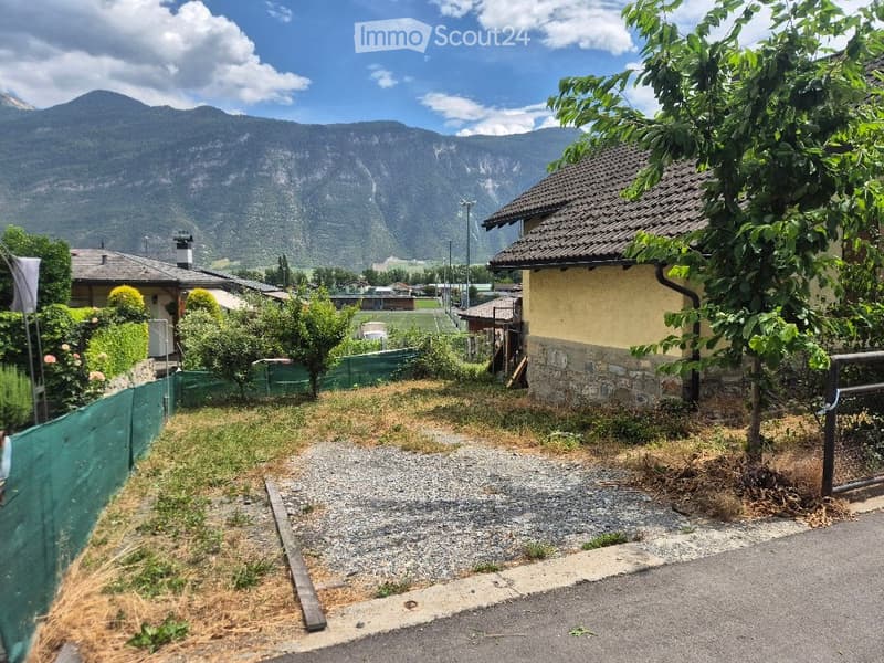 Casa con parchi, giardino, cantine, climatizzazione nel centro (5)