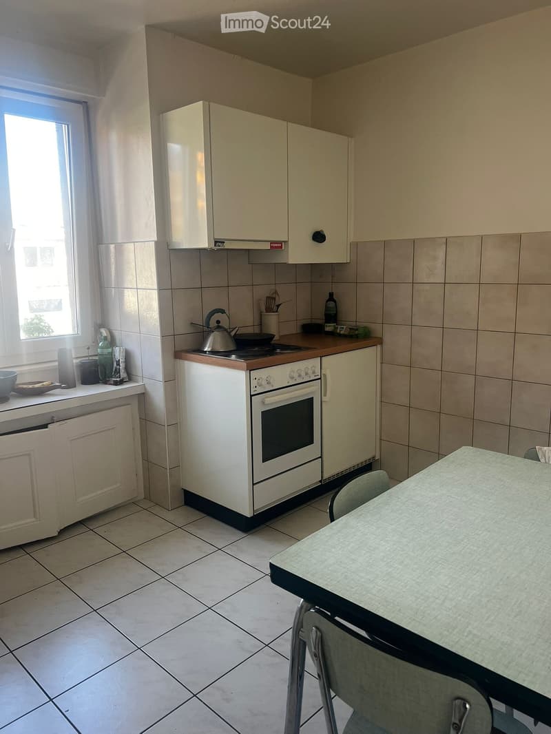 Wohnung 2,5 Zimmer - 1220CHF pro Monat (9)