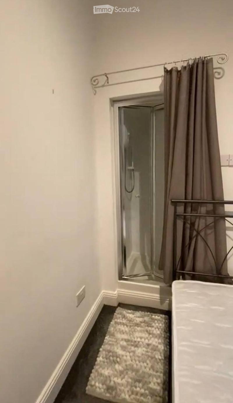 Schönes 2-Zimmer-Wohnung möbliert (4)
