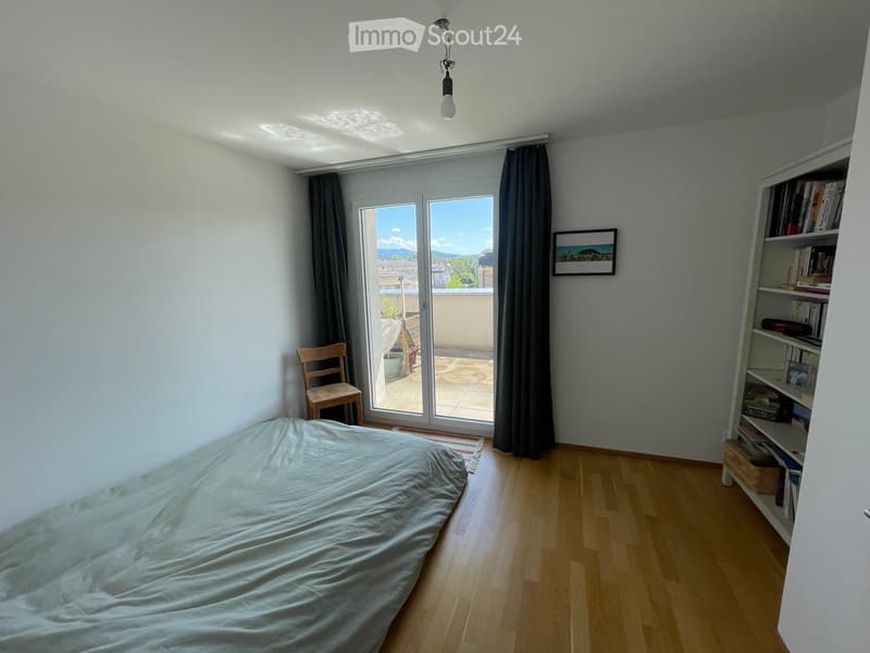 Geräumige Wohnung mit großem Balkon (3)