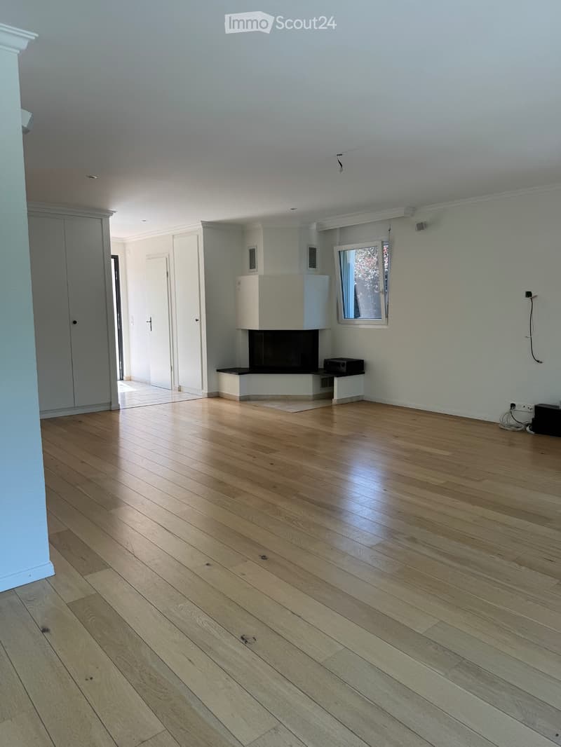 Schönes 4,5-Zimmer-Haus, Villentyp, in den Höhen von Chailly (2)