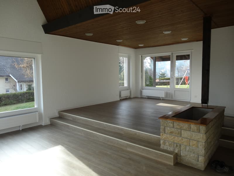 Villa with 8 rooms, rent CHF 2'200.- excluding charges (2)