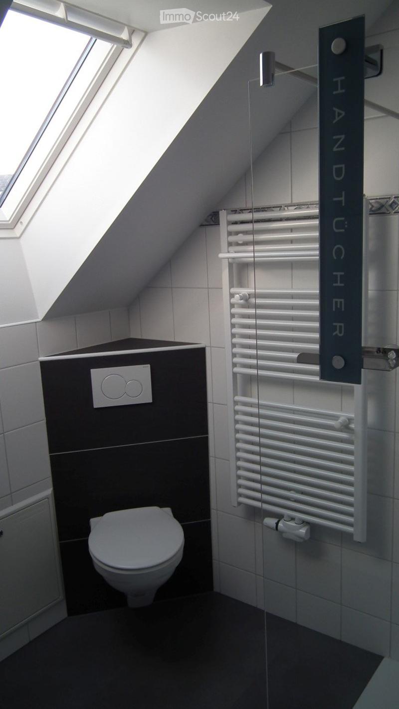 In affitto 3 camere appartamento mansardato, non fumatore (4)