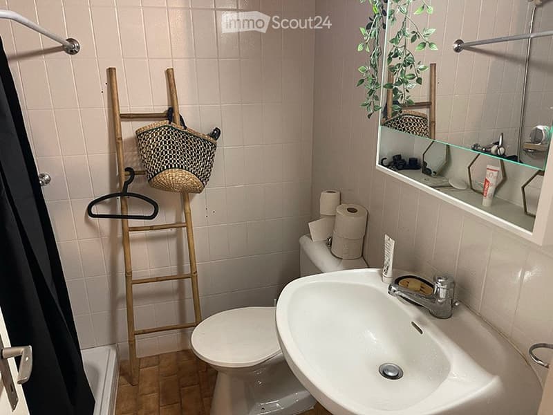 Alloggio presso i residenti, 2 camere + WC e bagno, privato. (2)