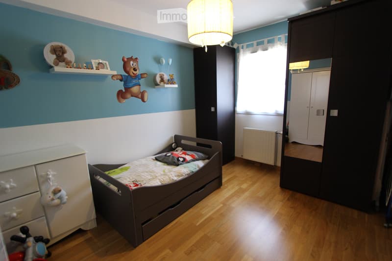 À louer dès juillet  Appartement de 80 m² à Saint-Cergues (3)