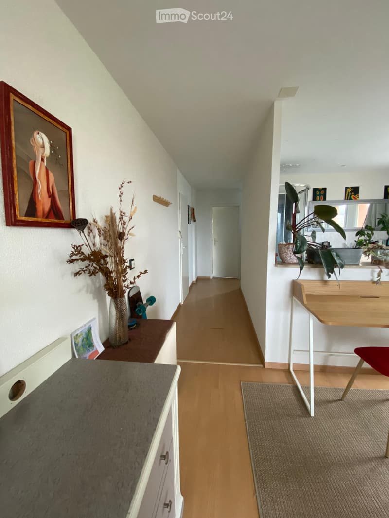 Geräumiges Zimmer in Wohngemeinschaft in Villeneuve (4)