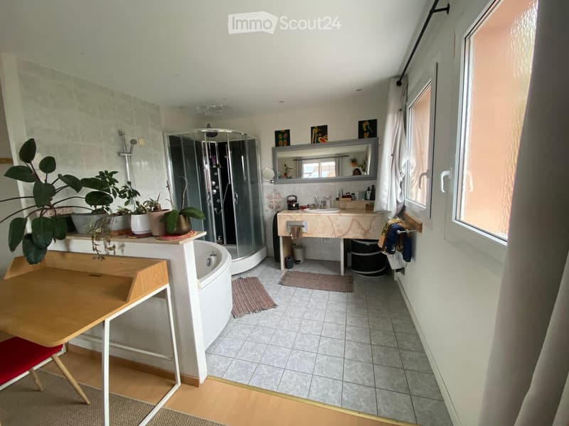 Geräumiges Zimmer in Wohngemeinschaft in Villeneuve (5)