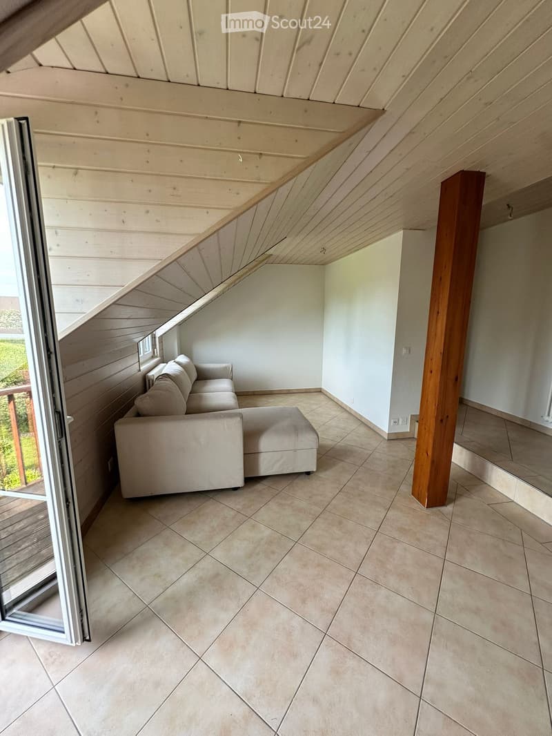 Takeover of lease 2.5-room apartment on August 1st (2)