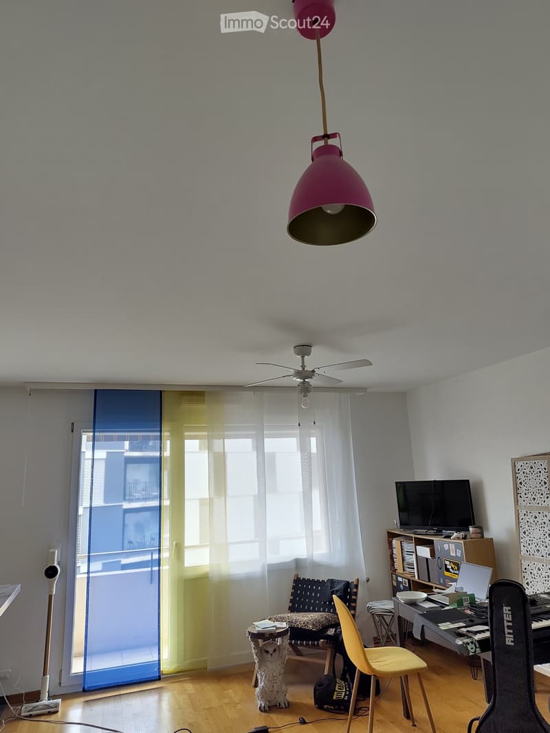 Vevey: appartamento di 2 locali con balcone in affitto dal 01.08 (1)