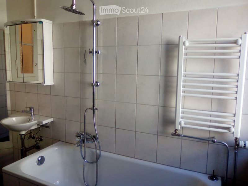 Appartamento di due locali nel centro di Moutier, 54 m2 (2)