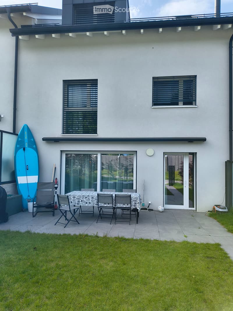 Maison moderne entièrement meublée près du lac (1)