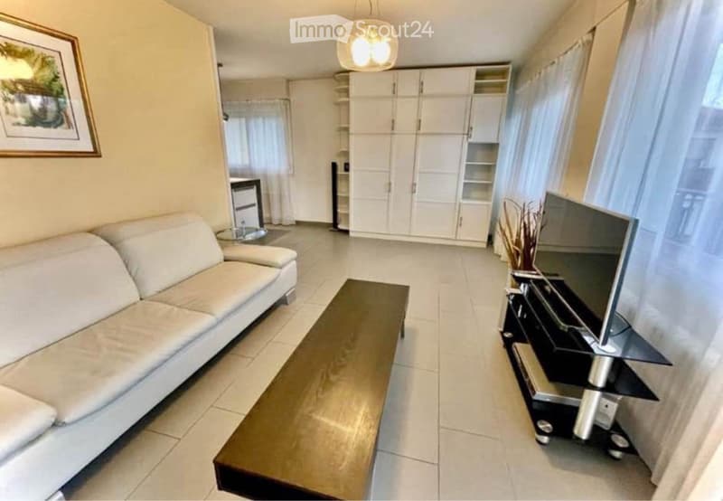 Monolocale completamente arredato situato a Lancy (3)