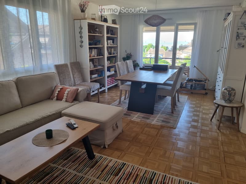 Meraviglioso app. di 4,5 locali, vista sul lago a Préverenges (2)