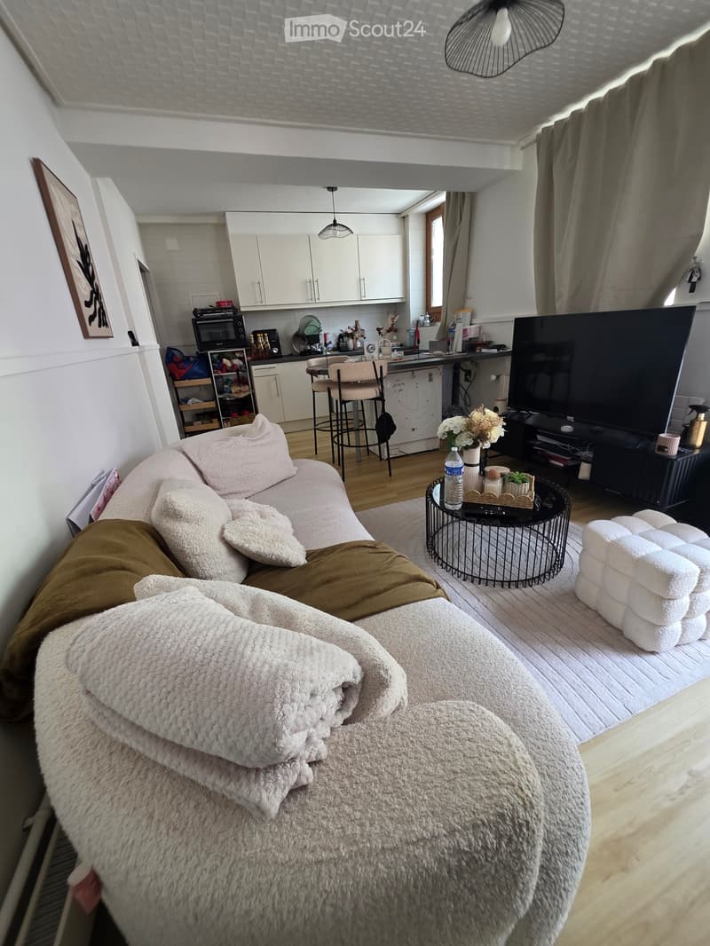 Small rental building (2)