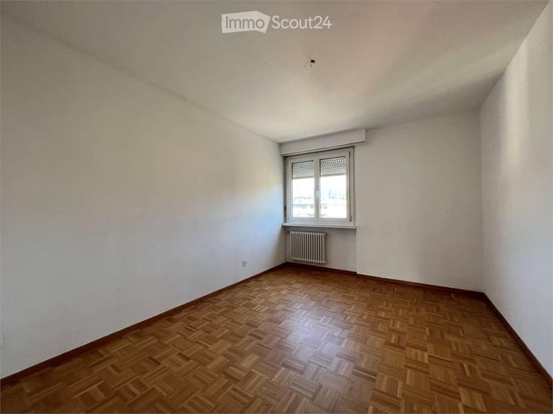 Charmant appartement de 2.5 pièces à Fribourg (3)