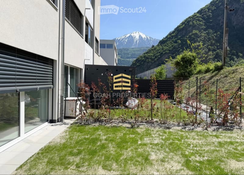Sublime ground floor apartment with 3.5 rooms and large garden (6)