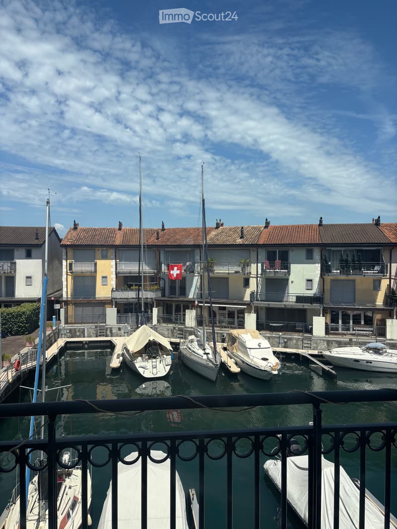 Bella appartamento di 2.5 locali alla Marina di Bouveret (1)
