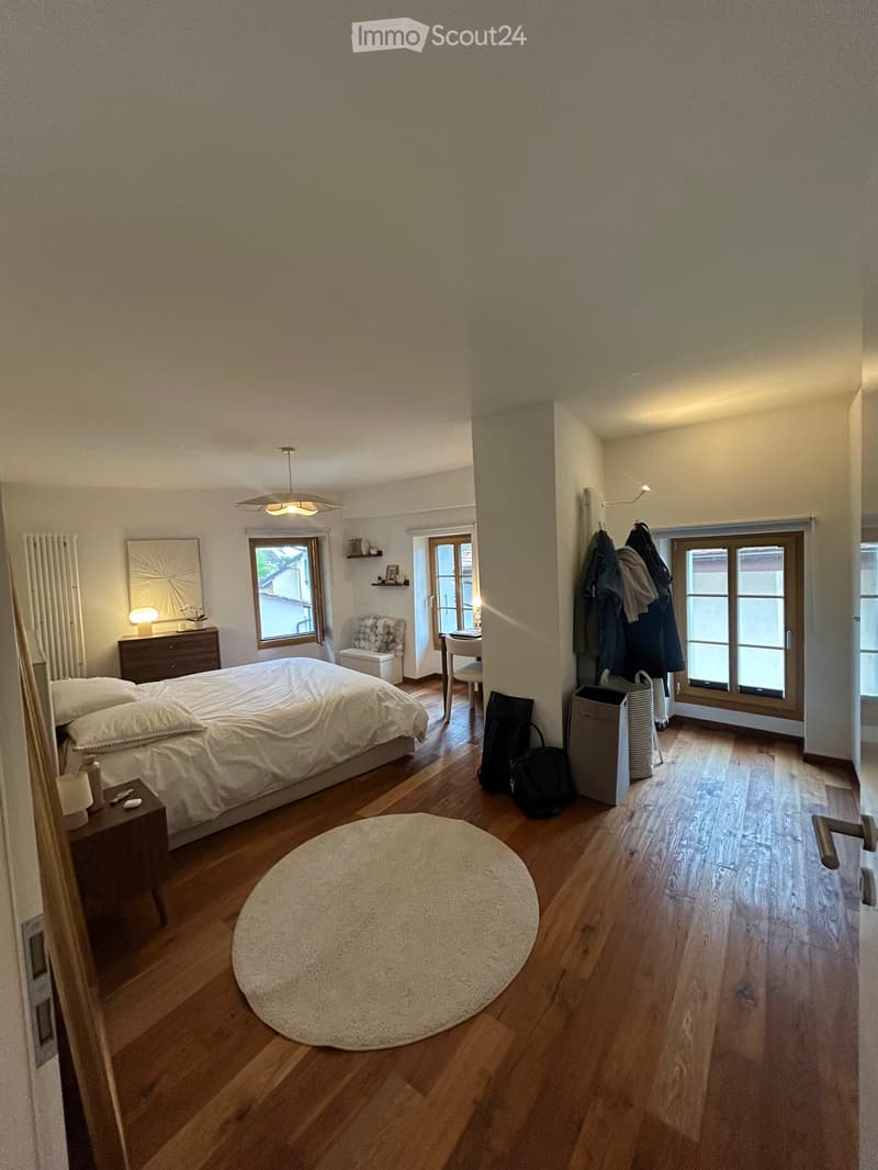 Grand 2.5 pièces (80 m²) lumineux avec balcon & parking (3)