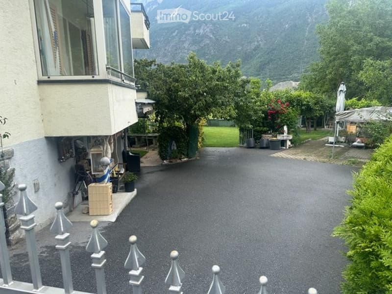 Sierre Rental Property with Building Land in Mixed Zone (8)
