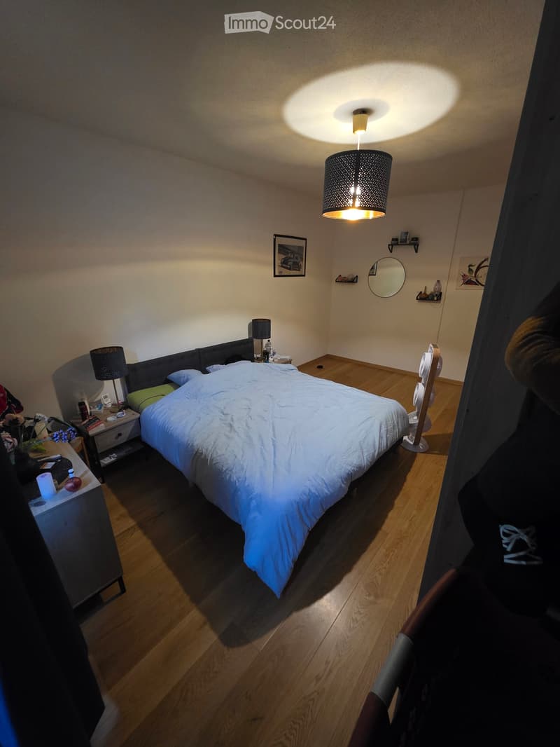 DRINGEND / Übergabe des Mietvertrags für 2.5 Zimmer in Orbe am 1. September (1)