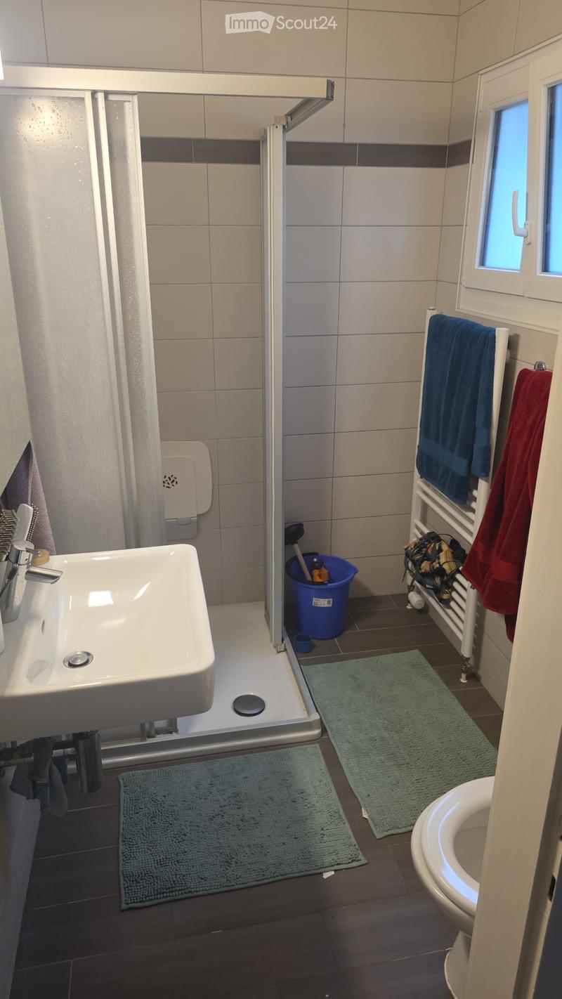 DRINGEND / Übergabe des Mietvertrags für 2.5 Zimmer in Orbe am 1. September (5)