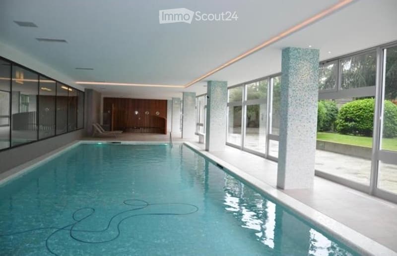 Bright Modern Apartment with Spacious Balcony in Champel (5)