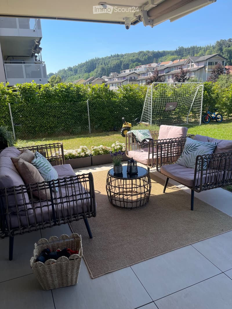 Apartment with 4.5 rooms and private garden (3)